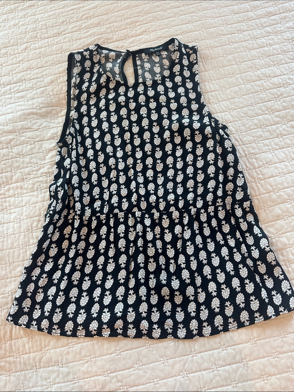 Madewell Black and White Floral Sleeveless Peplum Camisole